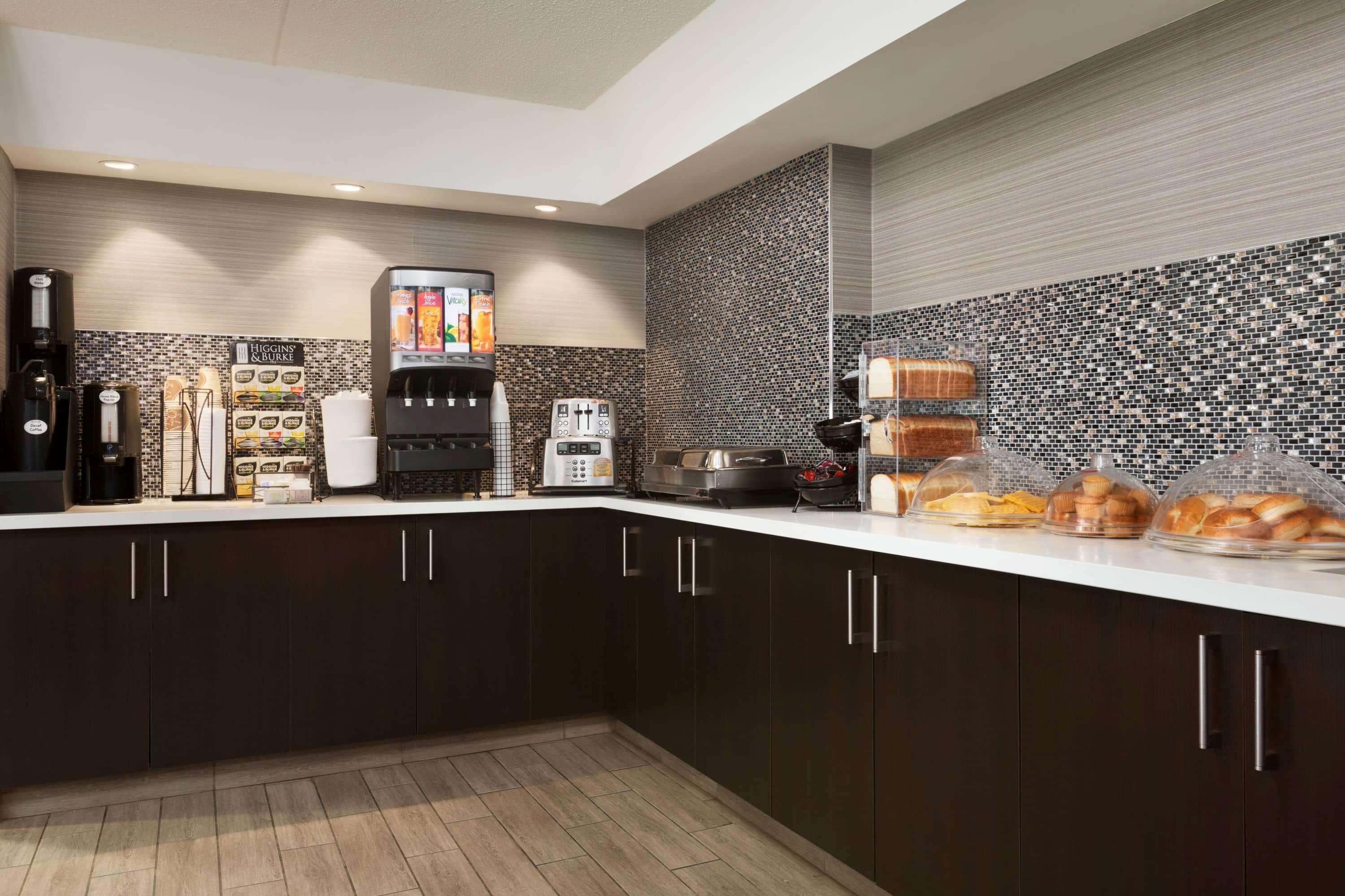 Travelodge By Wyndham Toronto East Ngoại thất bức ảnh